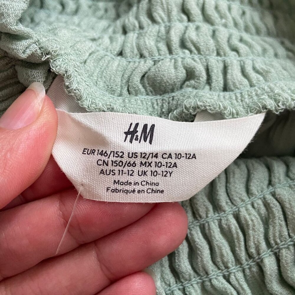 H&M Skirt - Picture 3 of 3